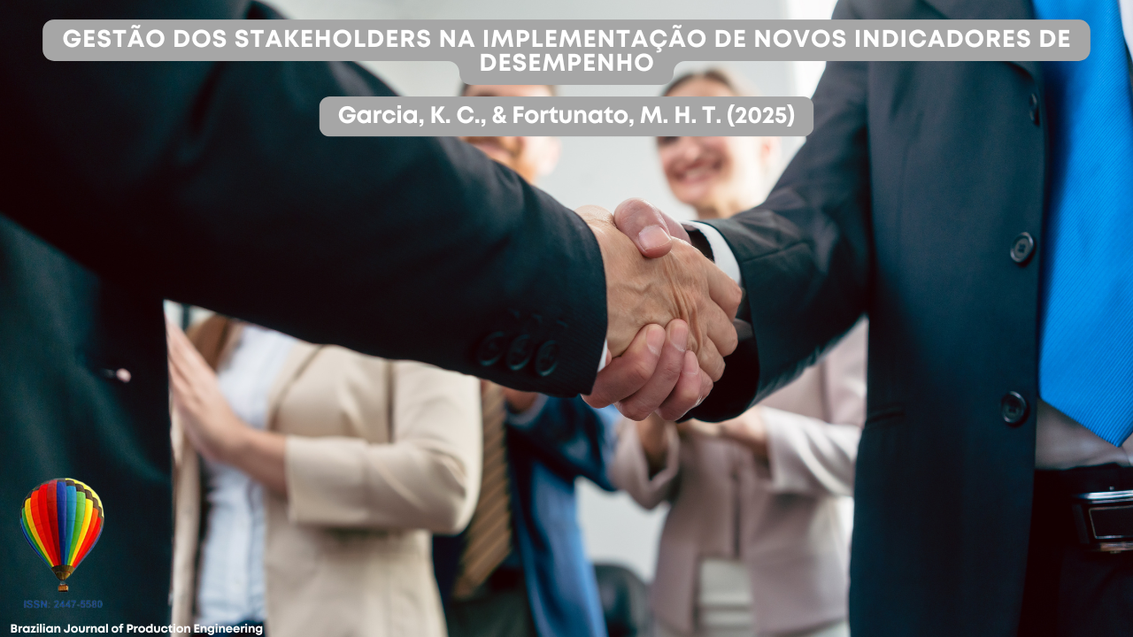 "Imagem de capa do artigo da Brazilian Journal of Production Engineering, mostrando um close de duas pessoas de terno apertando as mãos, com colegas aplaudindo ao fundo. O título destaca a gestão dos stakeholders na implementação de novos indicadores de desempenho."